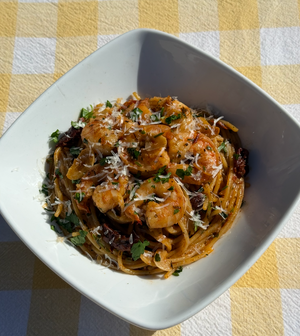 aficio22 Recipes: Garlic and Sun-dried Tomato Shrimp Pasta
